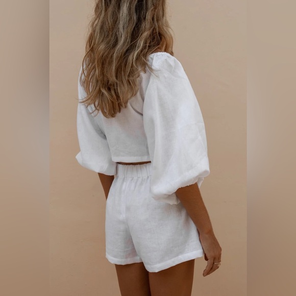 White Top + Bottom Set Size Large - Picture 3 of 11